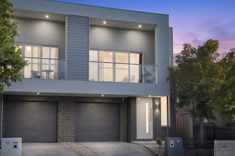 16 Sundew Street