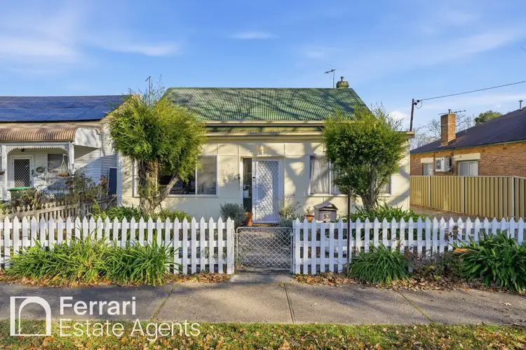 53 Autumn Street