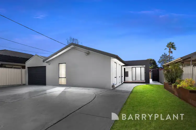 8 Kardinia Drive