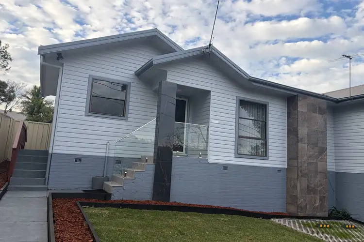 102 Newcastle Road