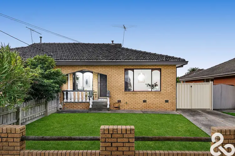 2/6 Hazel Avenue