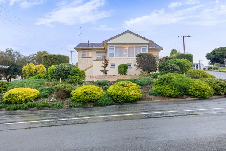 1 Eric Avenue