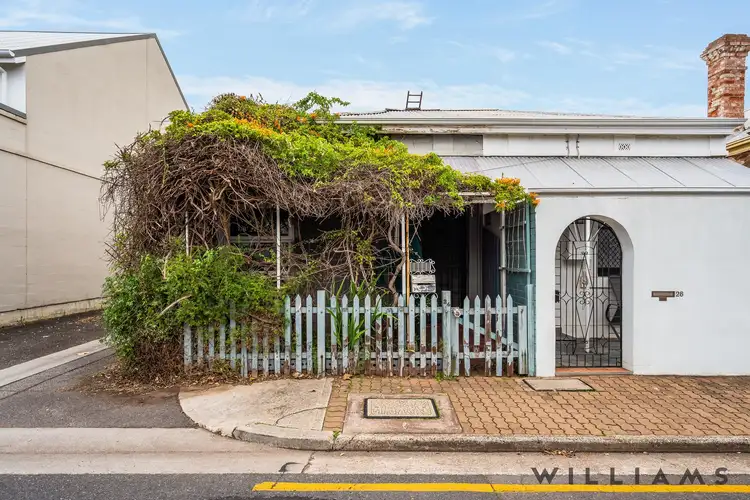 24 Marion Street