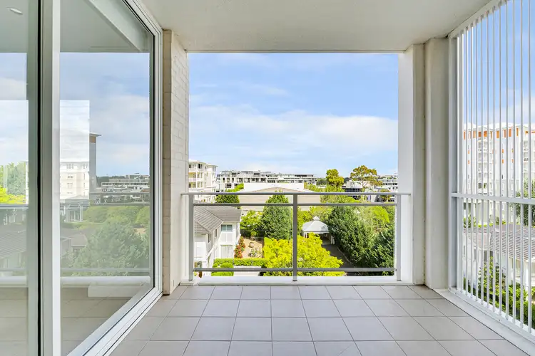 503/17 Woodlands Avenue