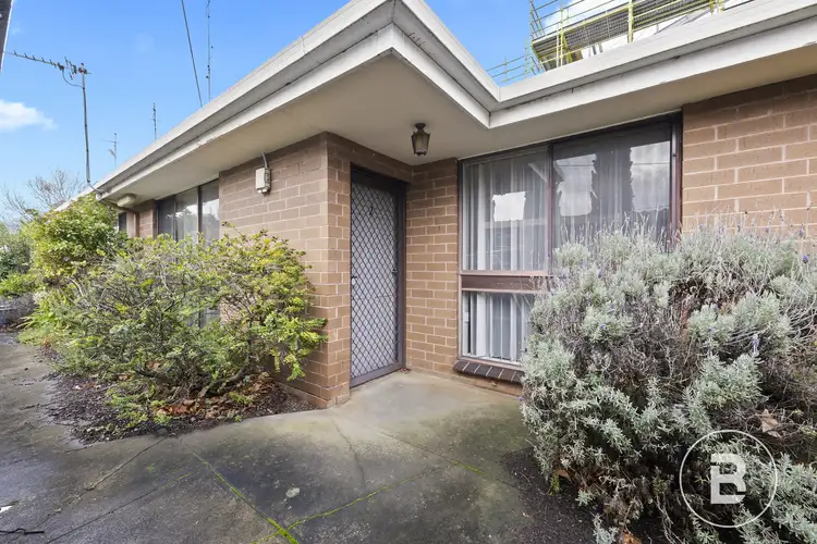 2/115 Albert Street