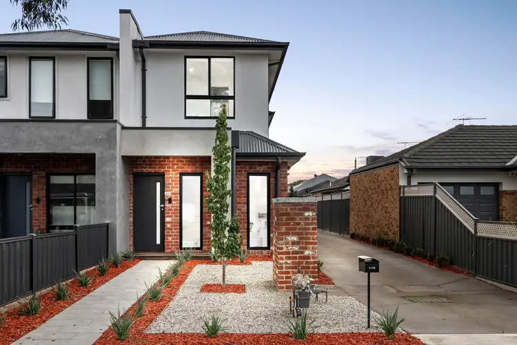 2/38 Muriel Street