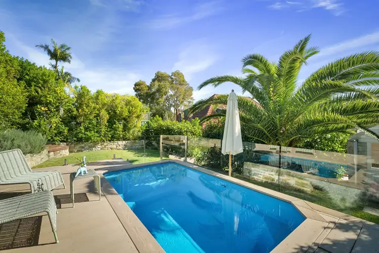 48a The Glen Road