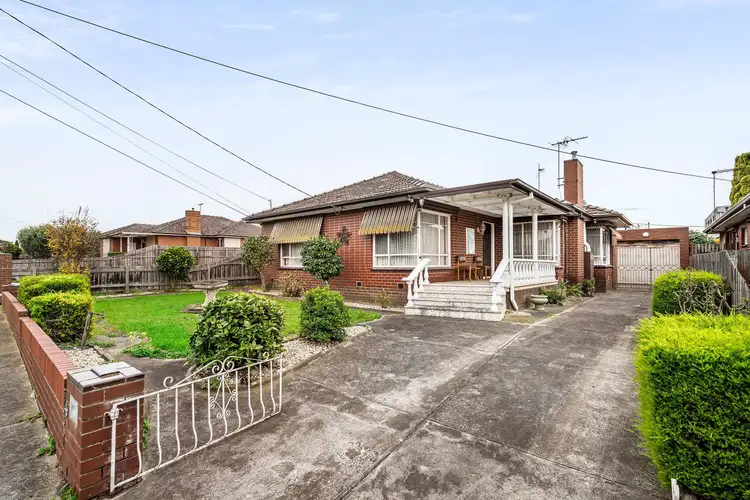 4 St Raphael Street