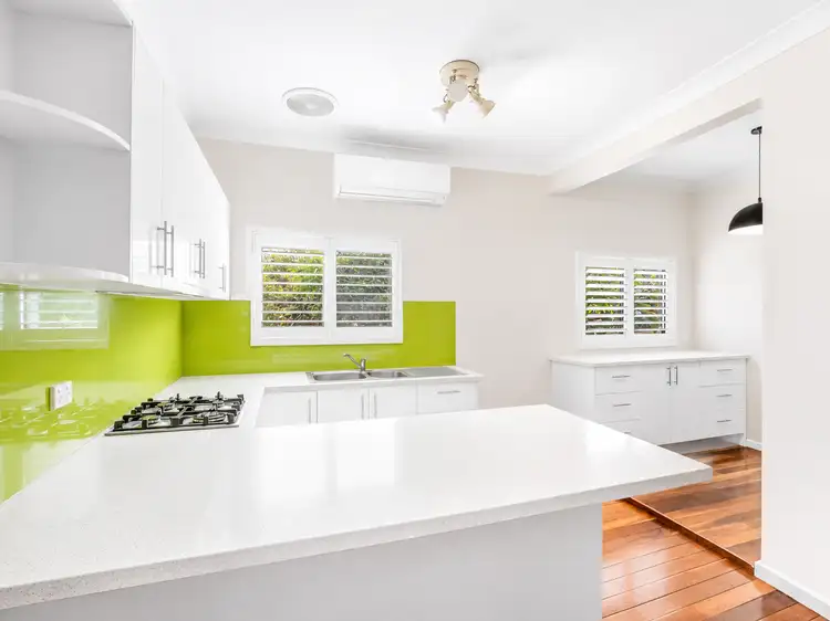 33a Lang Street