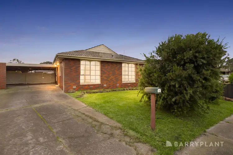10 Karri Grove