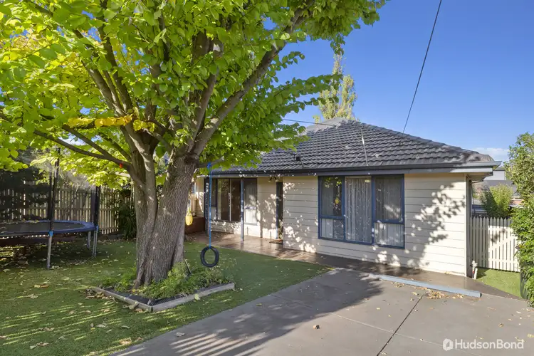 6 Millicent Avenue, Bulleen VIC 3105