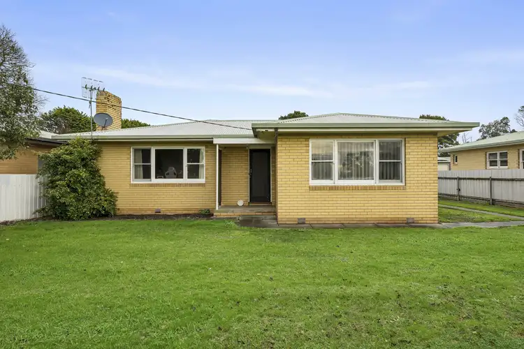 2476 Lavers Hills - Cobden Road