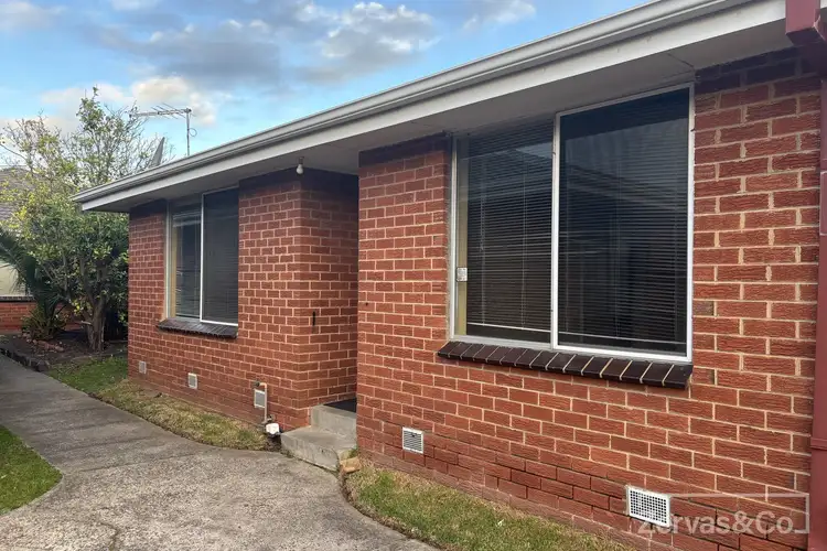 2/14 Moore Avenue