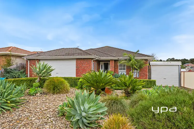 24 Woodstock Close