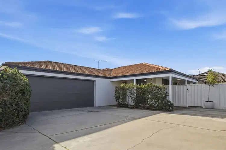 19A Merian Close