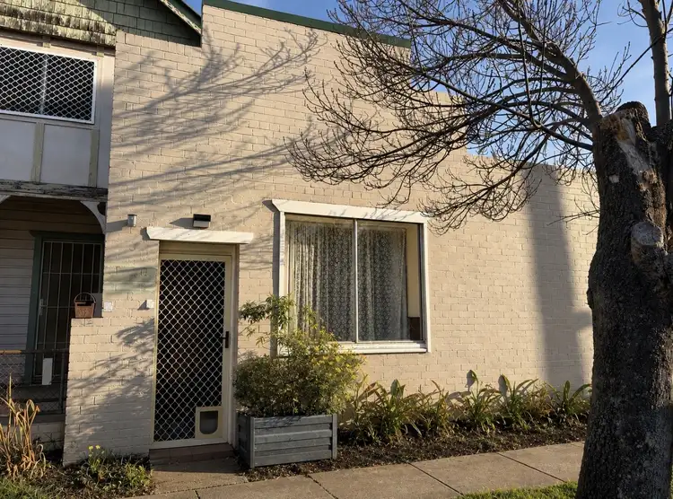 1/312 Beardy Street