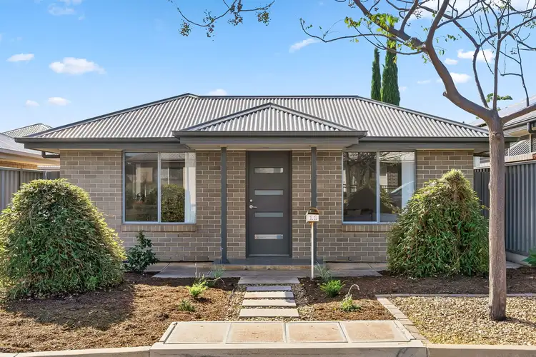 11 Hindmarsh Street