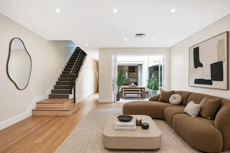 67 View Street
