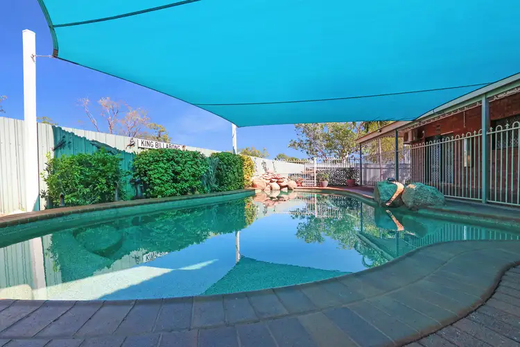 8 Grevillea Road