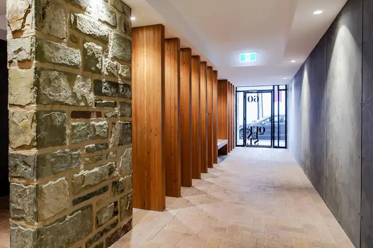 604/60 Queen Street