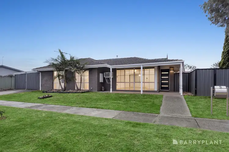 2 Donna Street