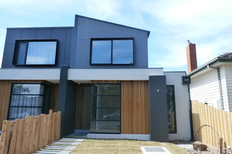 4 Sturrock Street