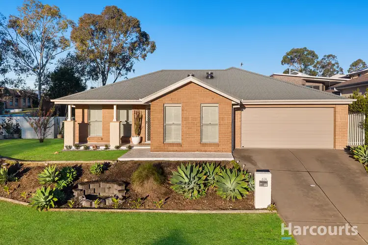 61a Dalmeny Drive