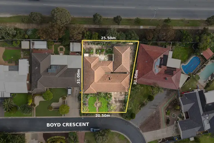 37 Boyd Crescent