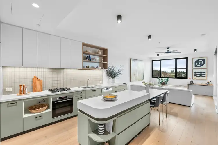 205/2a Flinders Street