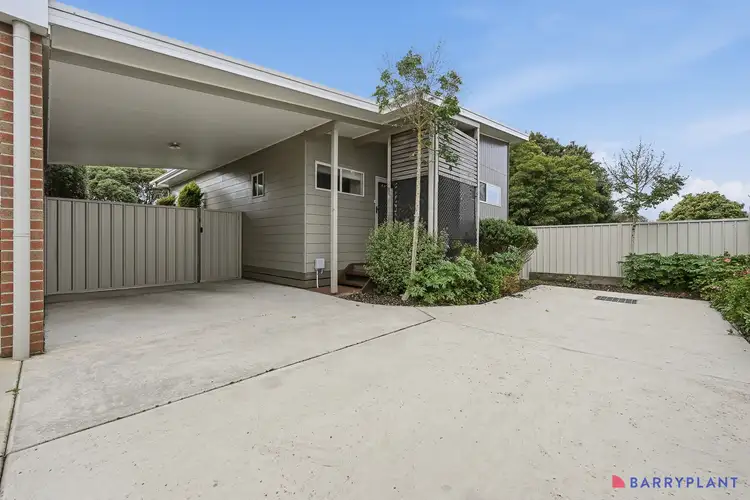 5/8 Dowling Street