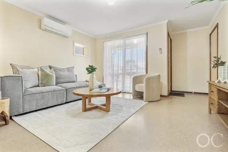 10 Lorne Crescent