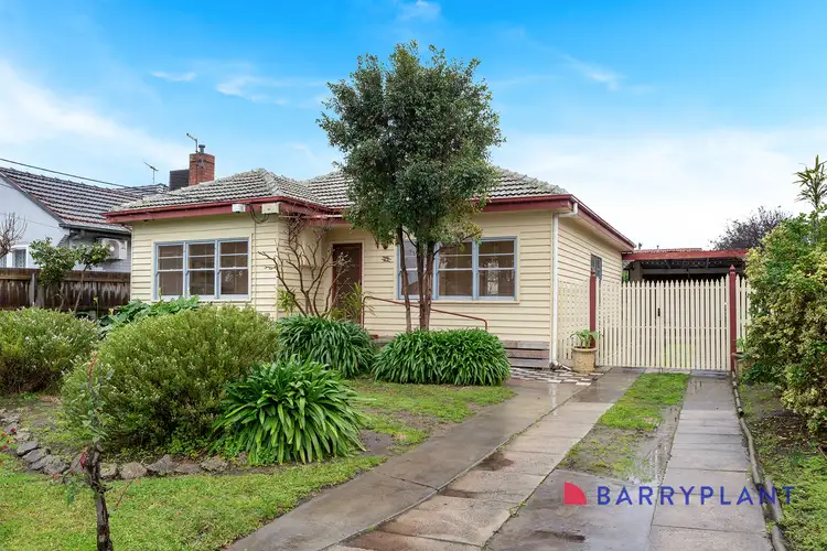 29 Marchant Avenue