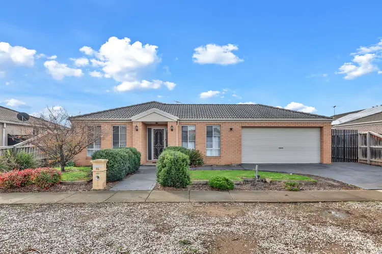 84 Rowes Road