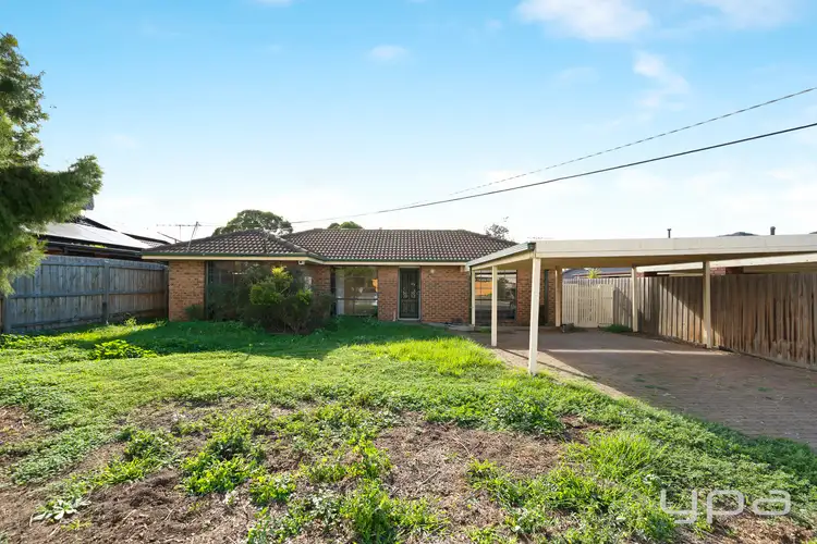 13 Bayview Crescent