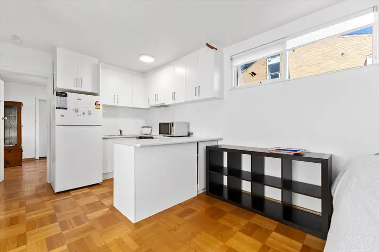 6/22 Finlayson Street