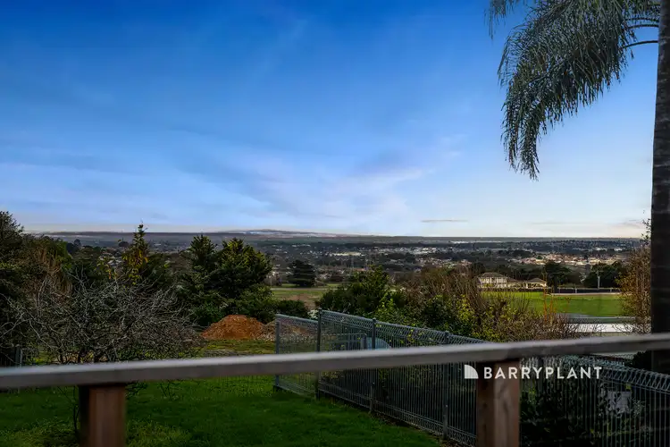 93 Abeckett Road