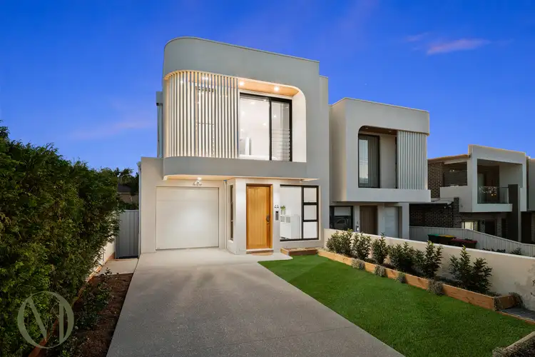 4a Christine Avenue