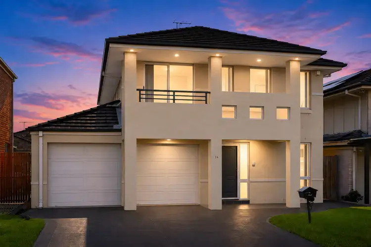 14 Fairway Street