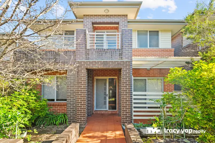 23 Northcott Avenue