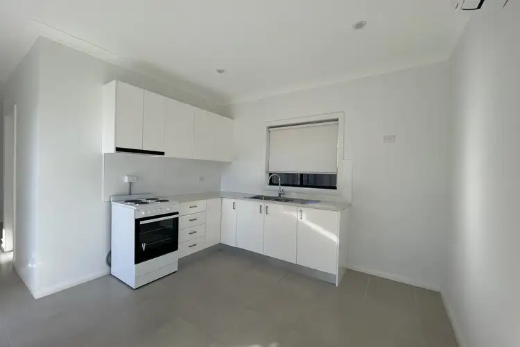7B Sixth Avenue