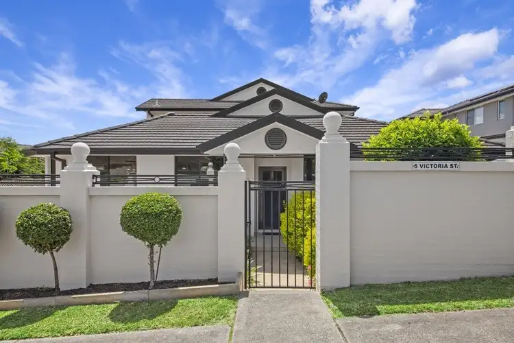 1/5 Victoria Street