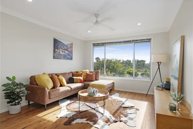 12 Blue Ridge Crescent