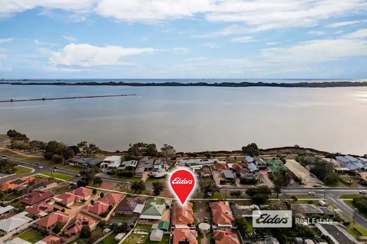 3/243 Old Coast Road