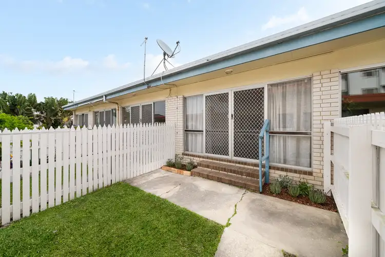 4/7 McNaughton Street