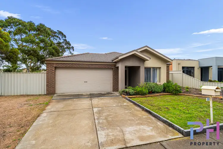 21 Cooba Drive