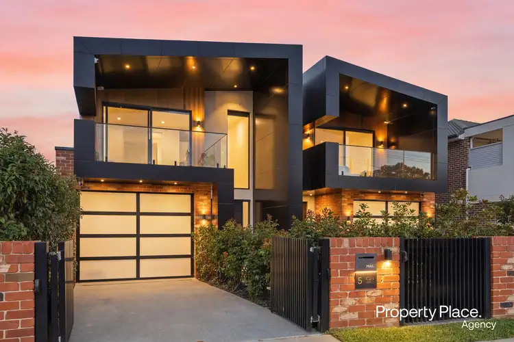 5 Bishop Street