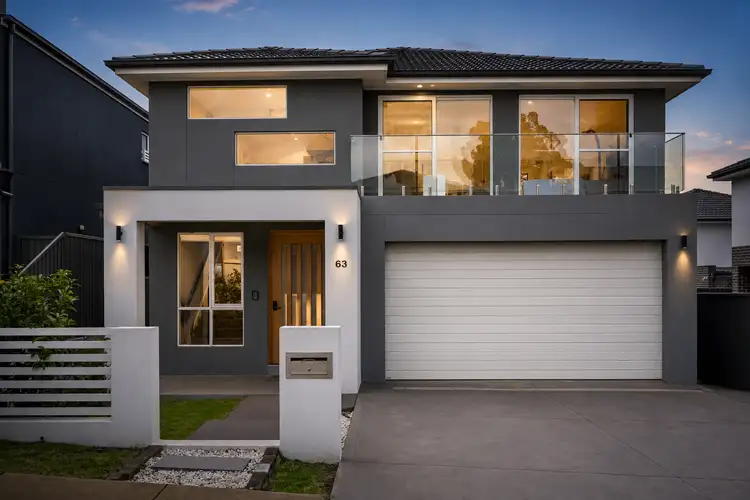 63 Braeburn Crescent