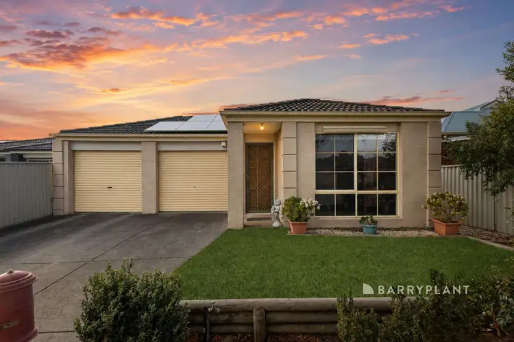 10 Ashwood Grove