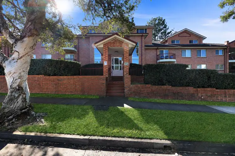 18/19-29 Sherwin Avenue