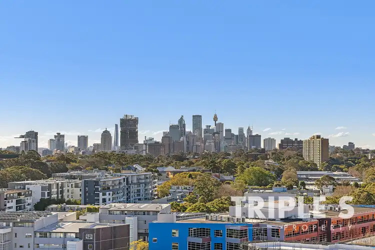 11202/8 Kingsborough Way